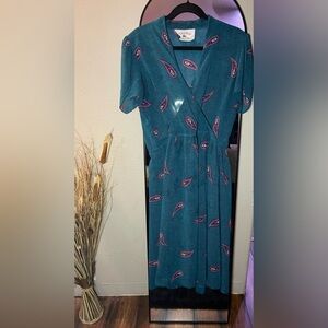 jonathan martin Teal Paisley Wrap-Style Midi Dress